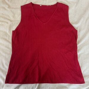 Red Sleeveless Top